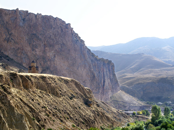 Areni Surb Astvatsatsin Church